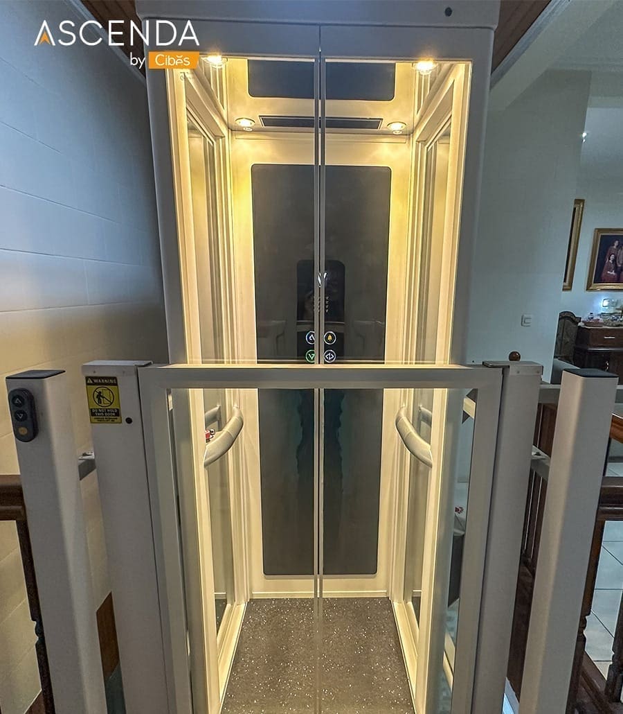 Ascenda Size S Half Gate installed in a cozy private home 8 Ascenda Size S Half Gate installed in a cozy private home 8
